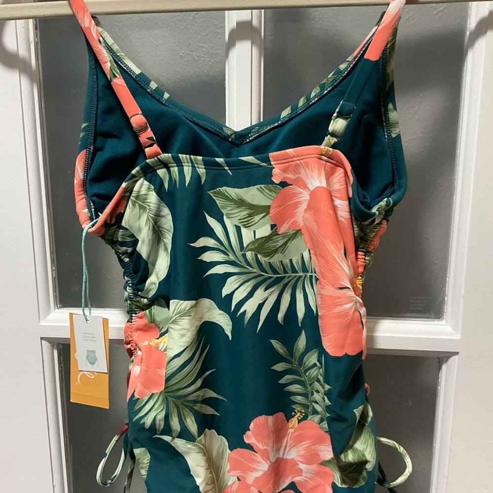 NWT Kona Sol Floral One Piece - Picture 12 of 15